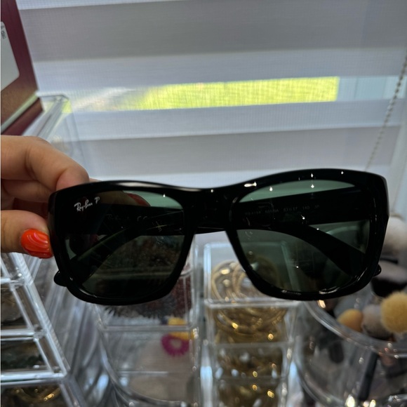 RAY-BAN POLARIZED SUNGLASSES 🕶️ - Picture 2 of 8